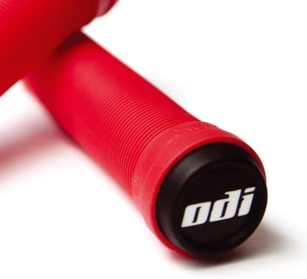 Poignées ODI Lock-on Pour VTT, Noires, Avec Embouts, état Occasion