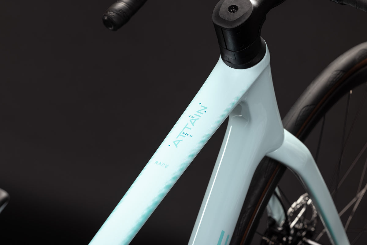 Cube Attain C:62 Race frostymint´n´mint (2027)