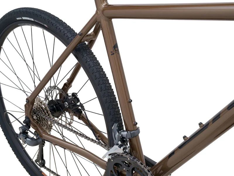 Kona 36e Rove AL 700 Marron avec Shimano Claris & Tektro Bark avec décalcomanies noires (2025)
