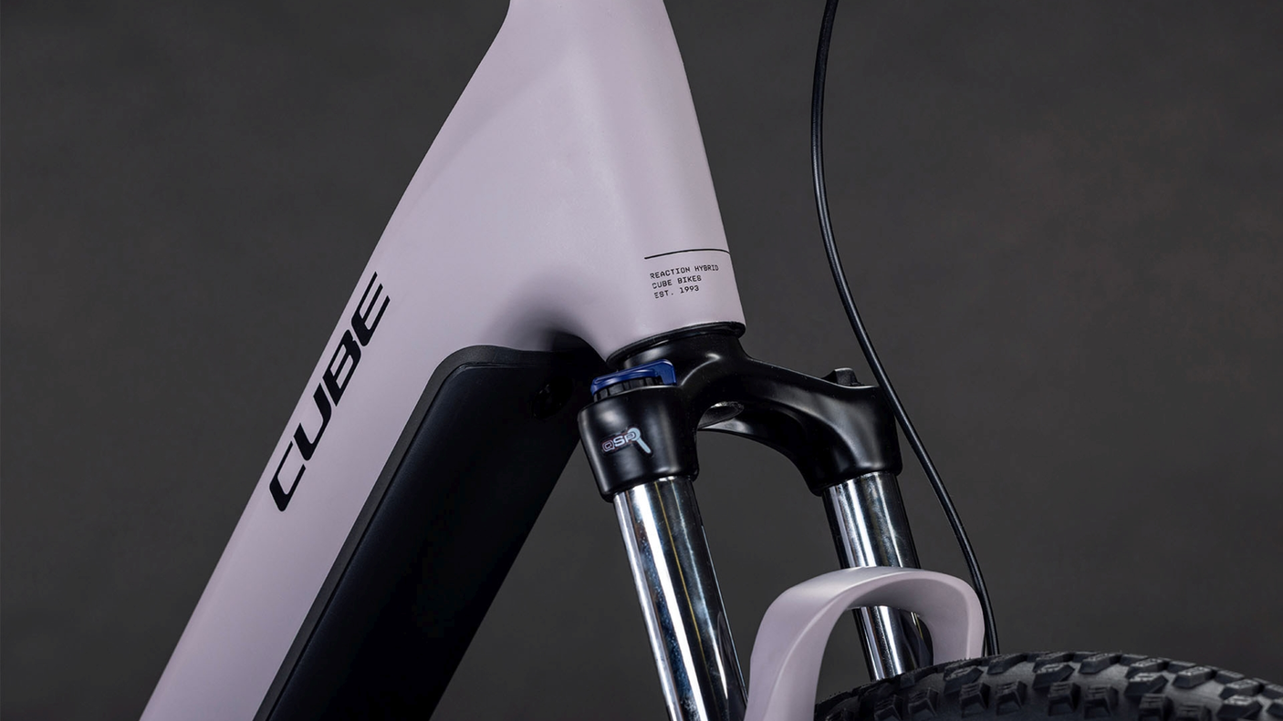 Cube Reaction Hybrid Performance 600 Easy Entry prunegris´n´black (2026)