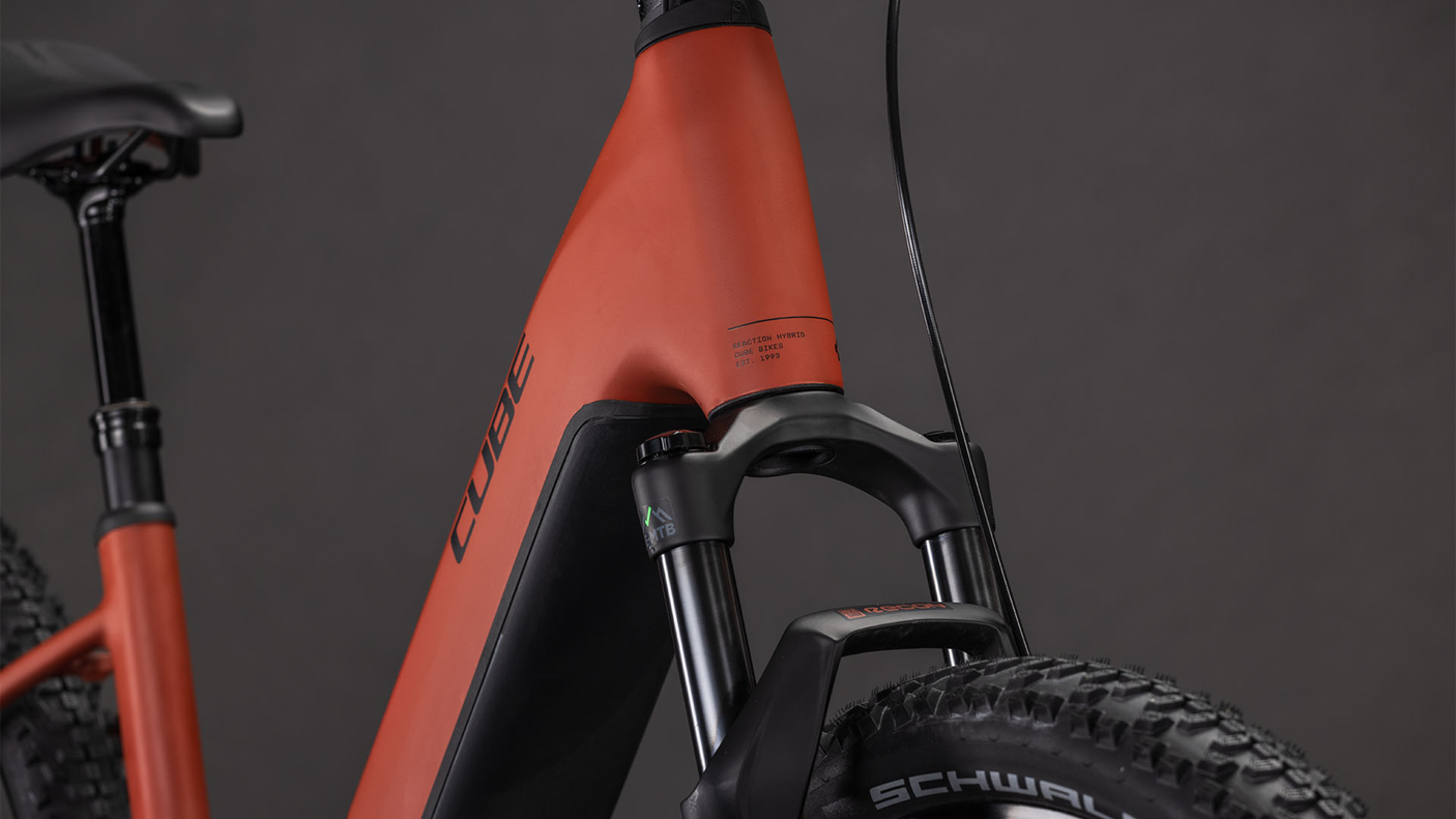 Cube Reaction Hybrid Race 800 Easy Entry ambre´n´noir (2026)