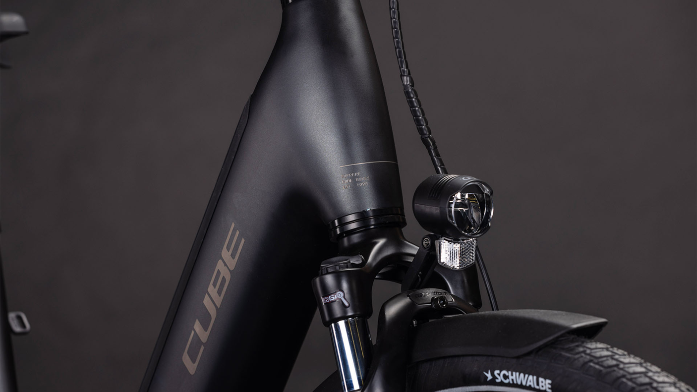 Cube Supreme Hybrid Comfort Pro 600 Easy Entry gris´n´chrome (2026)