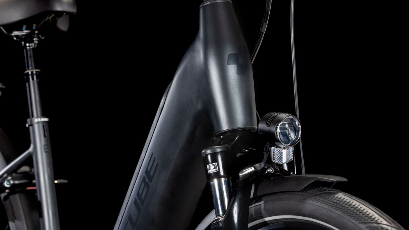 Cube Supreme RT Hyb. Deluxe EX 625 Wave 625 metalnoir´n´brillant