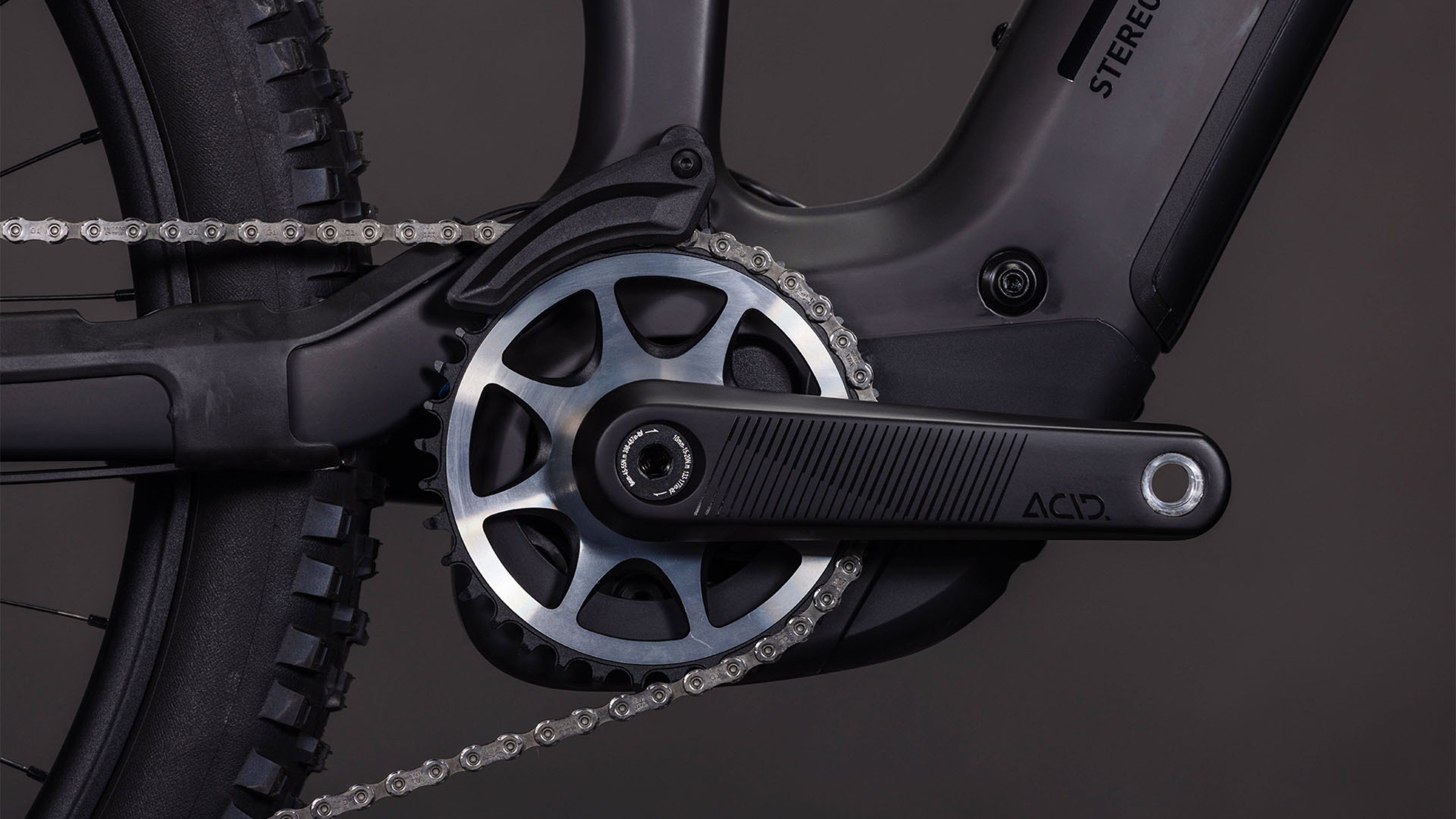 Cube Stereo Hybrid ONE77 HPC AT 800 carbon´n´gold (2026)