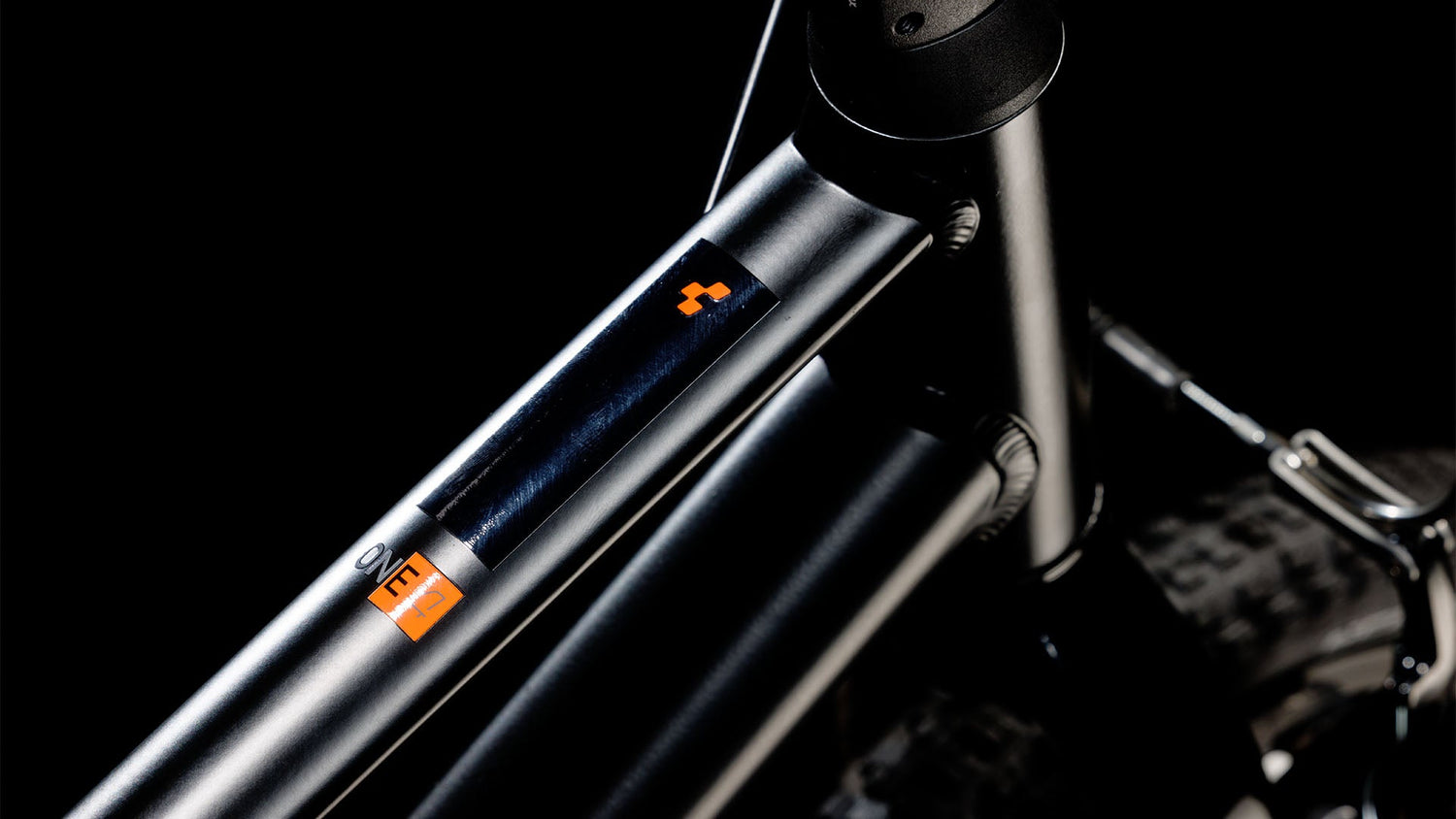 Cube Numove 140 black´n´orange (2026)