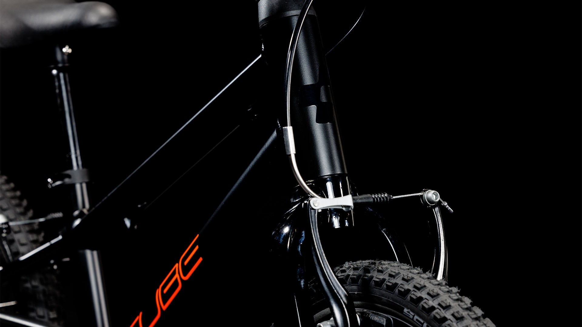 Cube Numove 140 black´n´orange (2026)