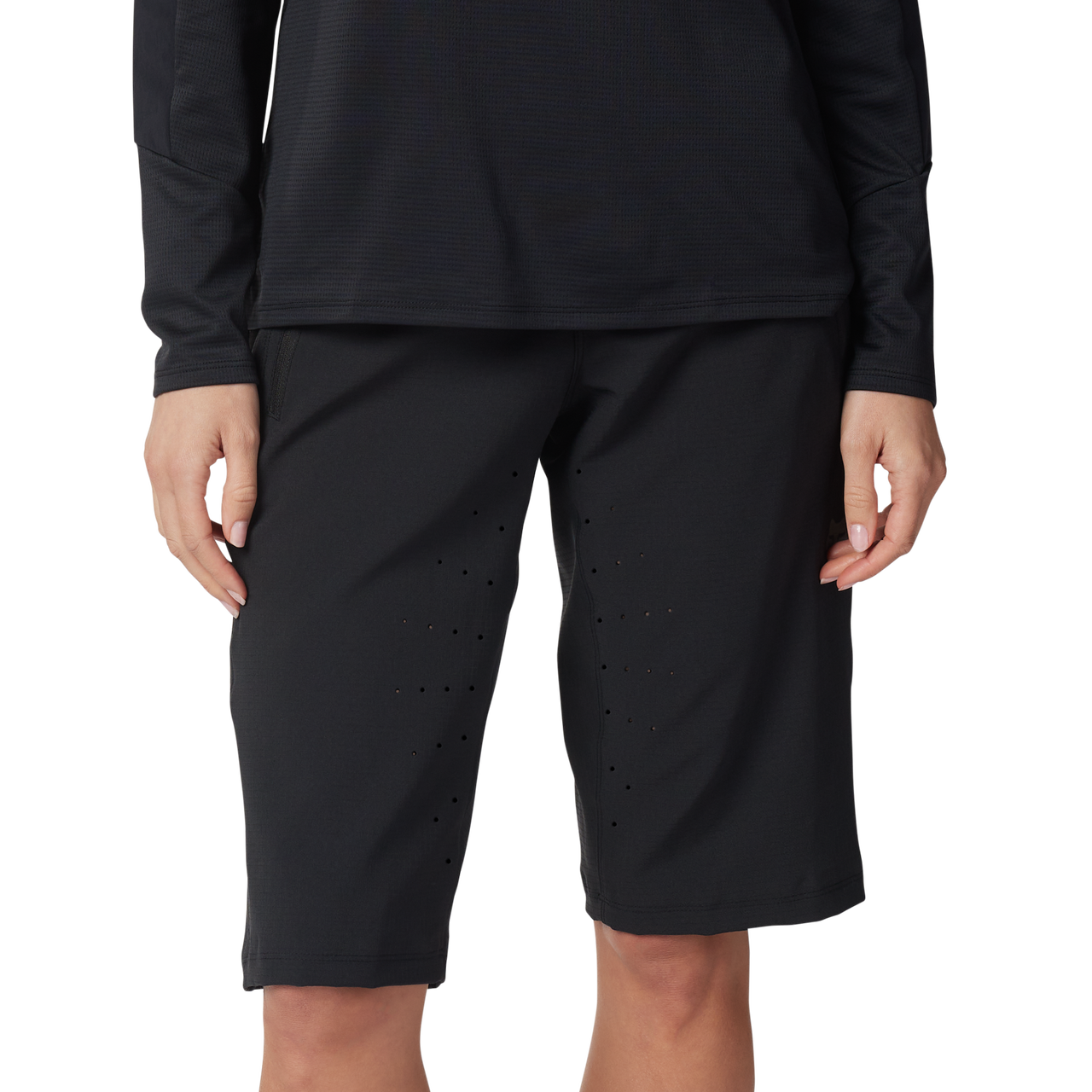 Fox W Defend Short Noir