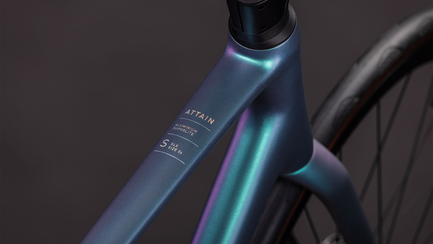 Cube Attain SLX vert émeraude´n´prism (2026)