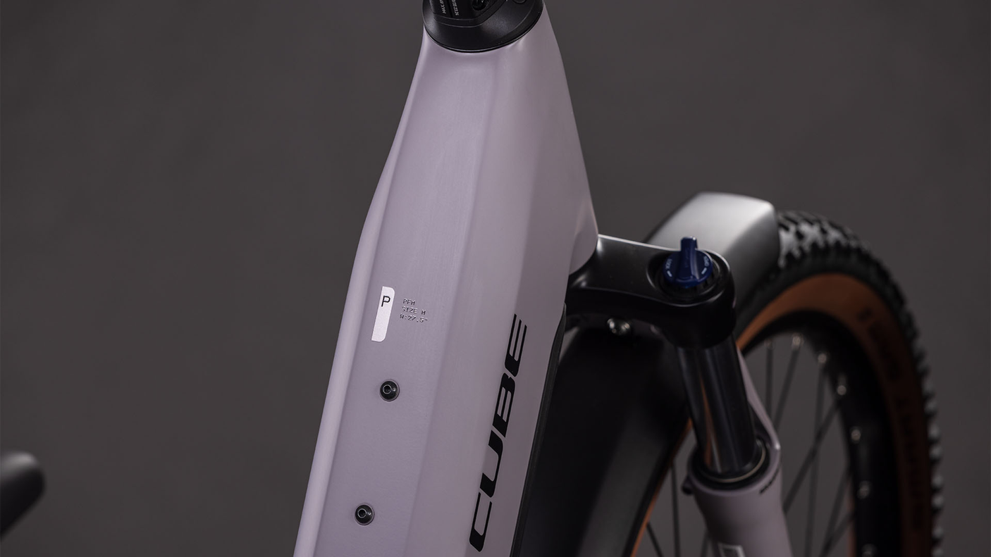 Cube Reaction Hybrid Performance 600 FE Easy Entry prunegris´n´black (2026)