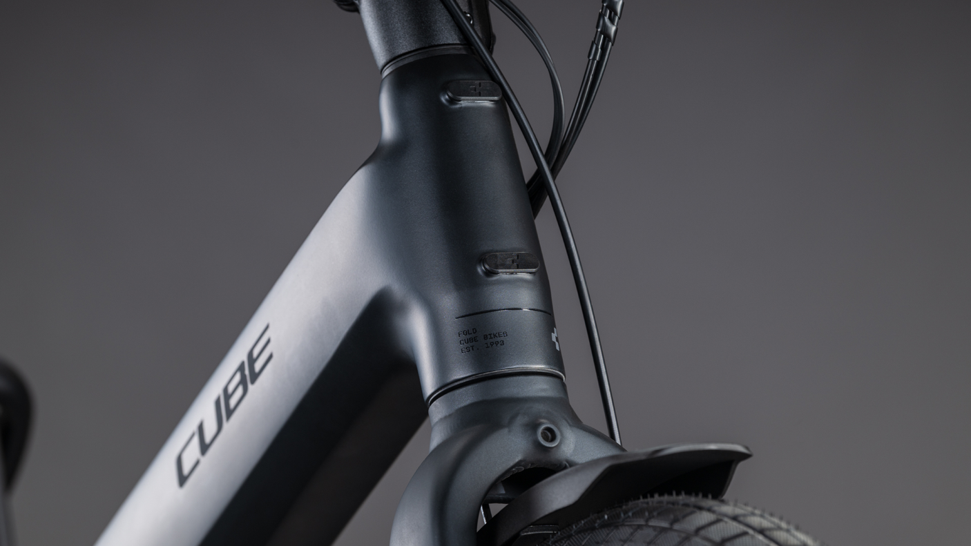 Cube Fold Hybrid 545 coal´n´reflex (2026)