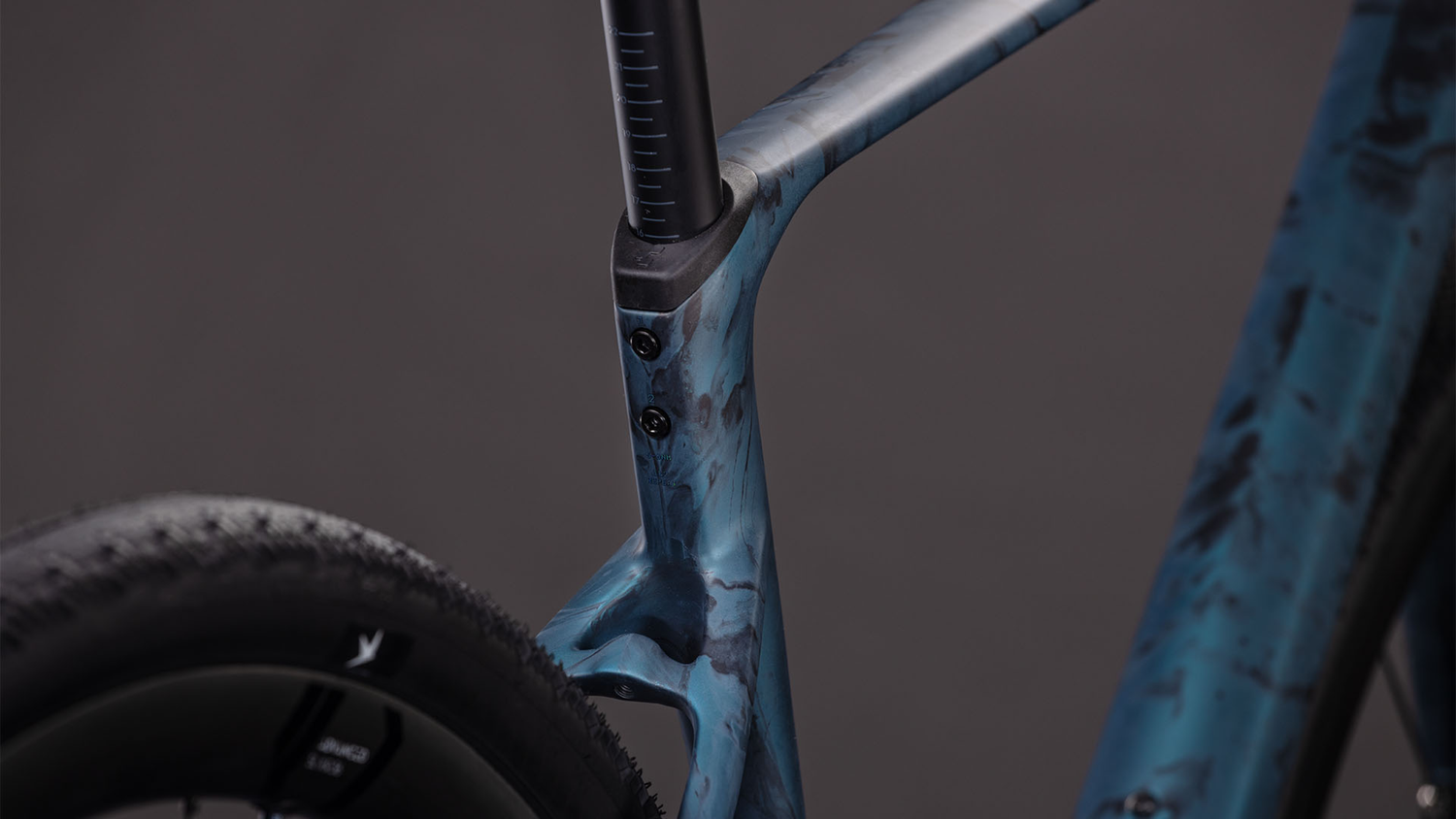 Cube Nuroad C:62 SLT  vert royal´n´fumée (2026)