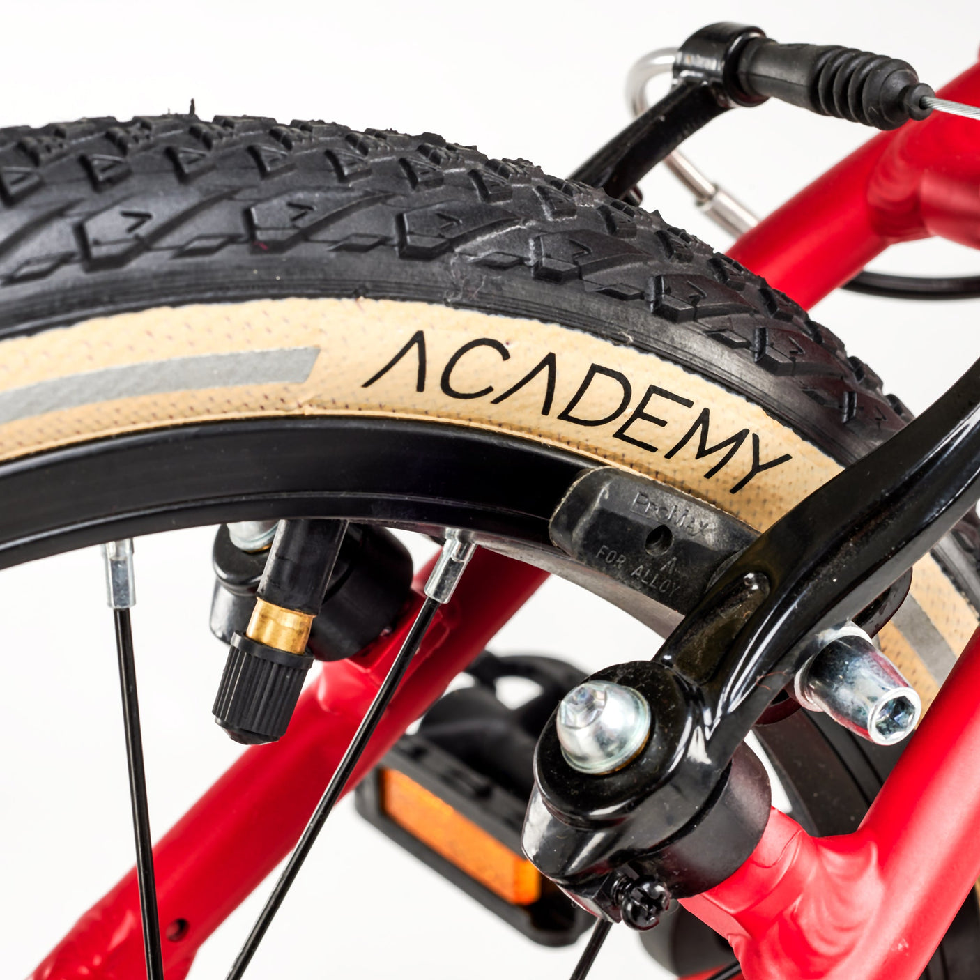 ACADEMY Grade 2 14" Rouge (2025)