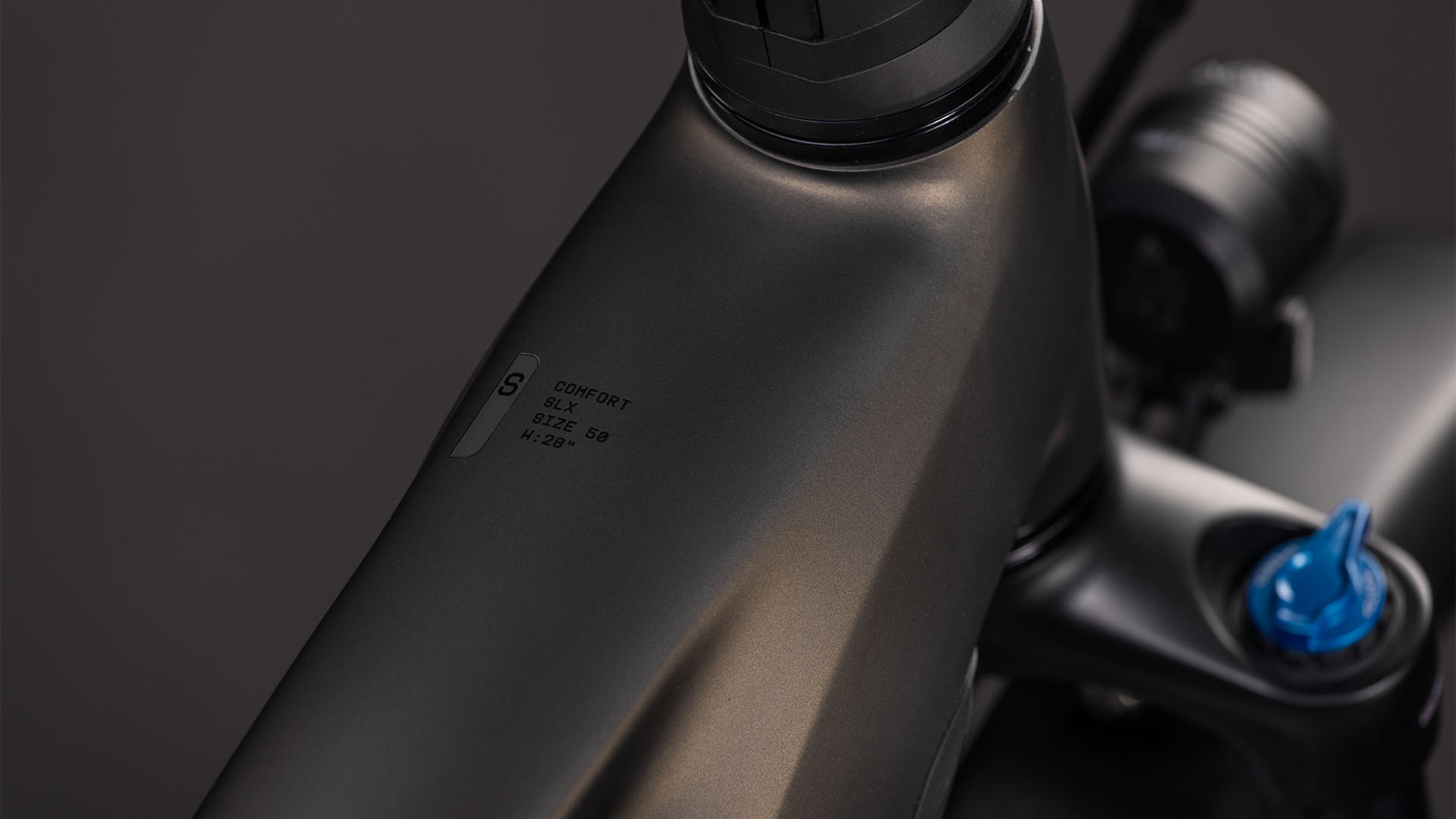 Cube Touring Hybrid Comfort SLX 800 Trapèze charcoal´n´chrome (2026)