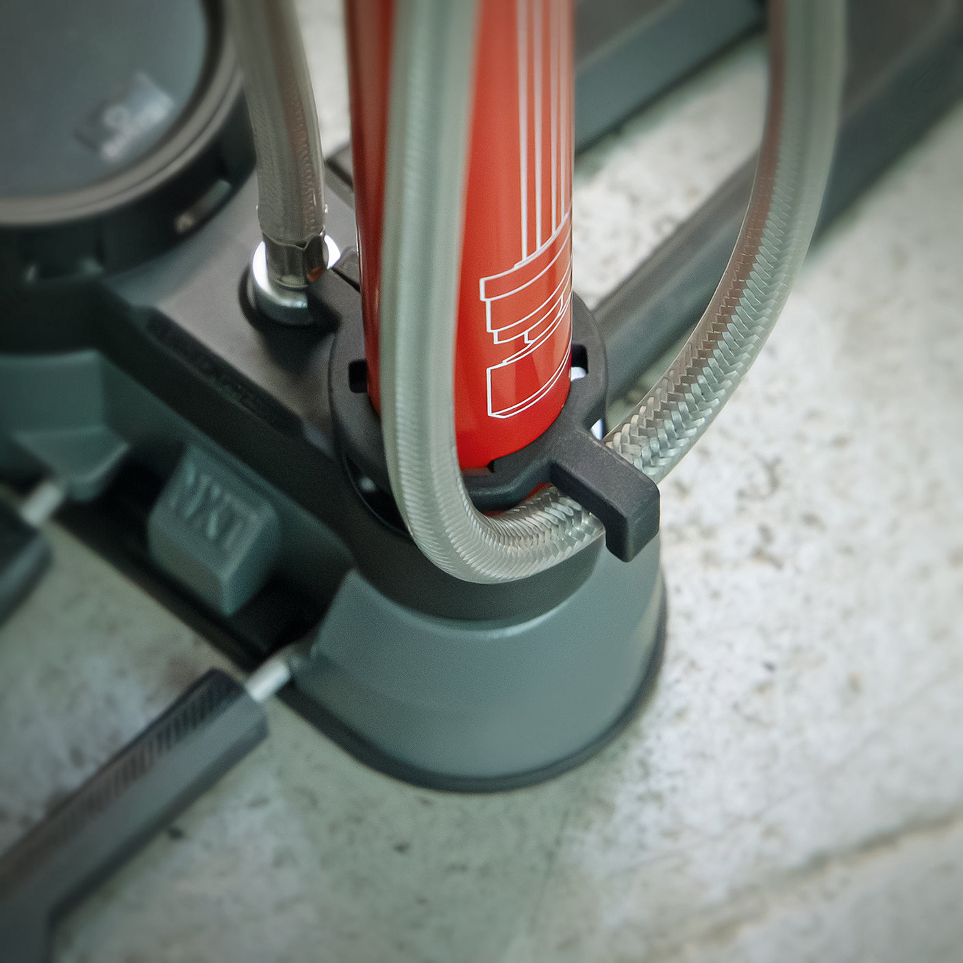 SKS Germany RENNKOMPRESSOR SUSPENSION Pompe à pied Orange