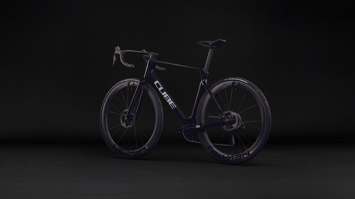 Cube Agree C:62 SLT blackpearl´n´switchwhite (2027)
