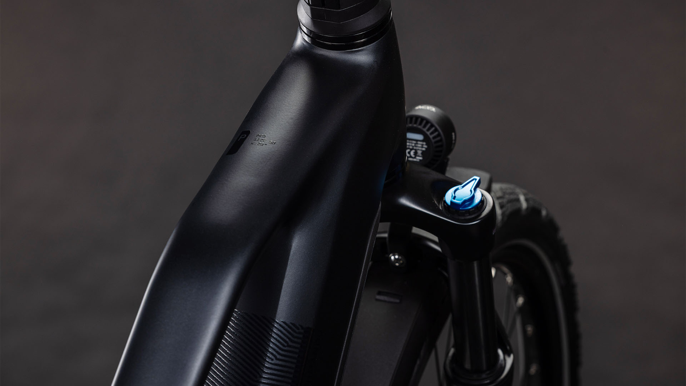 Cube Kathmandu Hybrid Pro 800 Trapèze coal´n´black (2026)