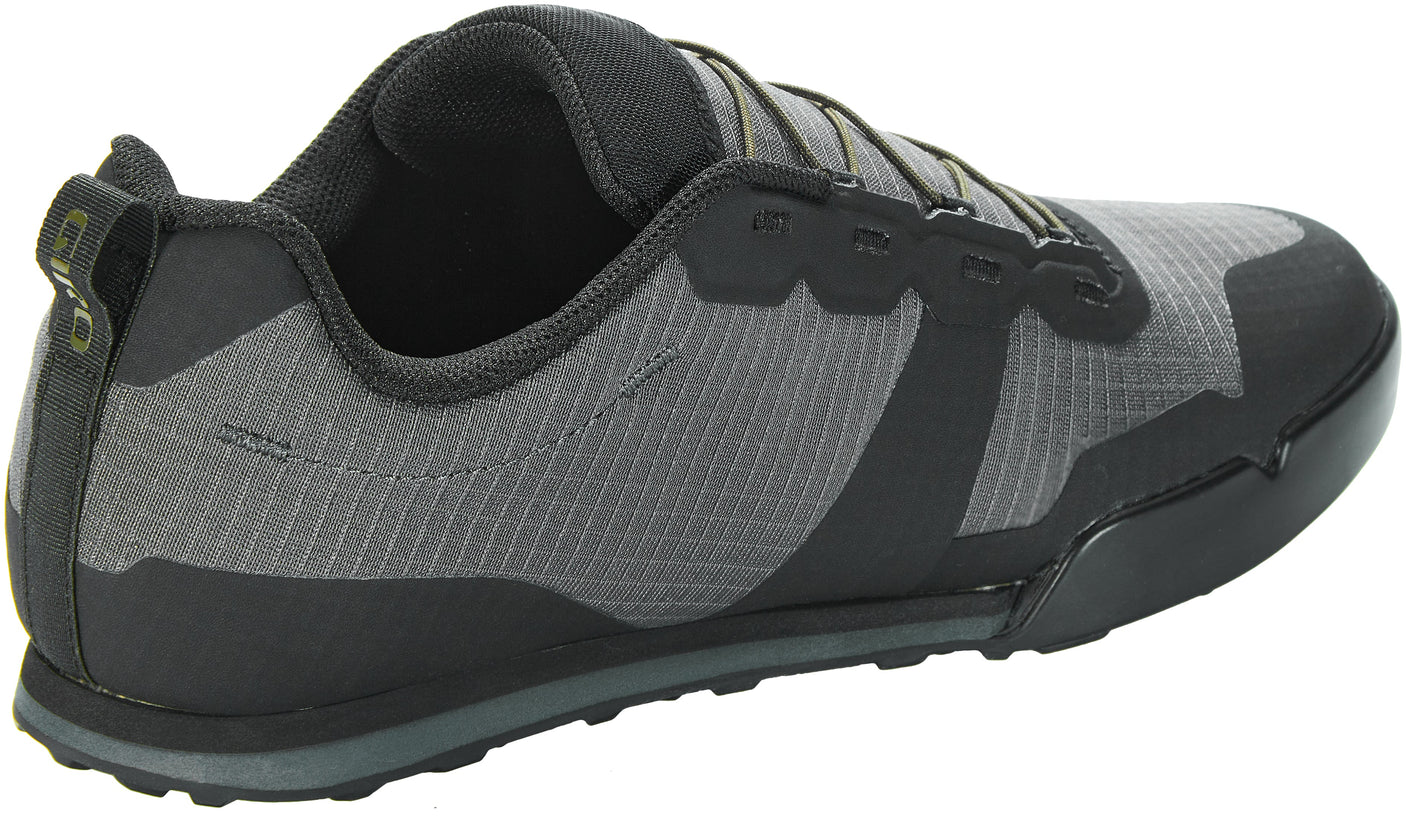 Chaussures Giro Tracker Fastlace dark shadow/trail green