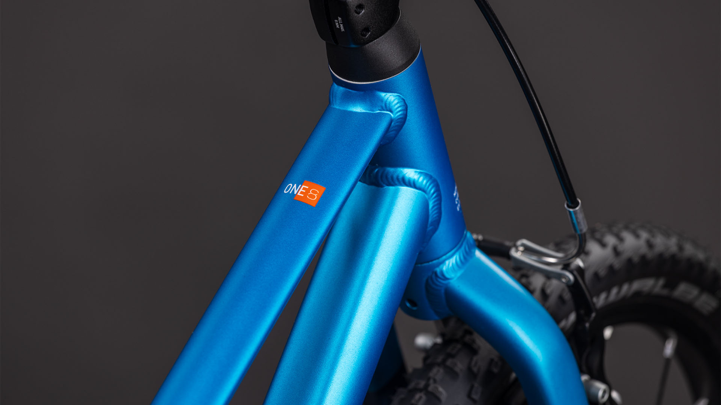Cube Numove 180 topasblue´n´nebula (2026)