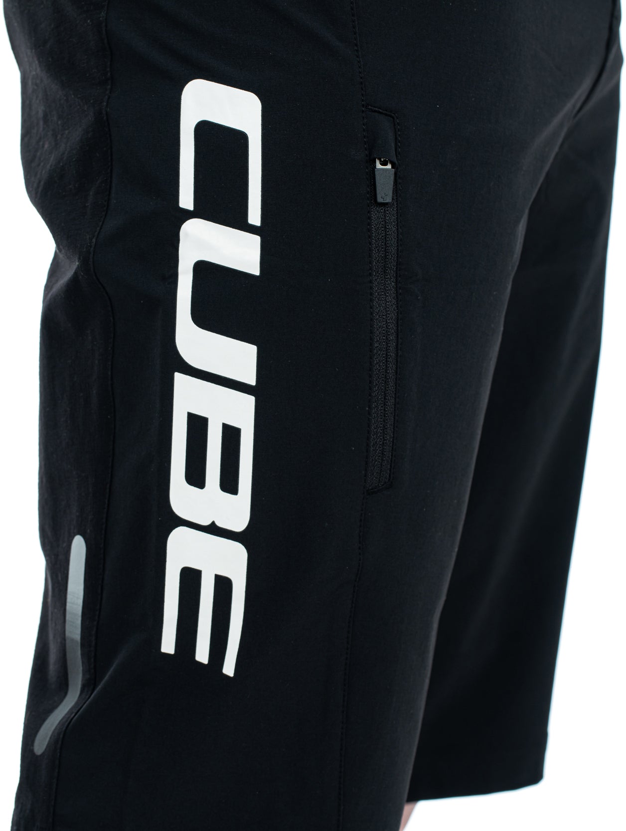 CUBE BLACKLINE Short Baggy