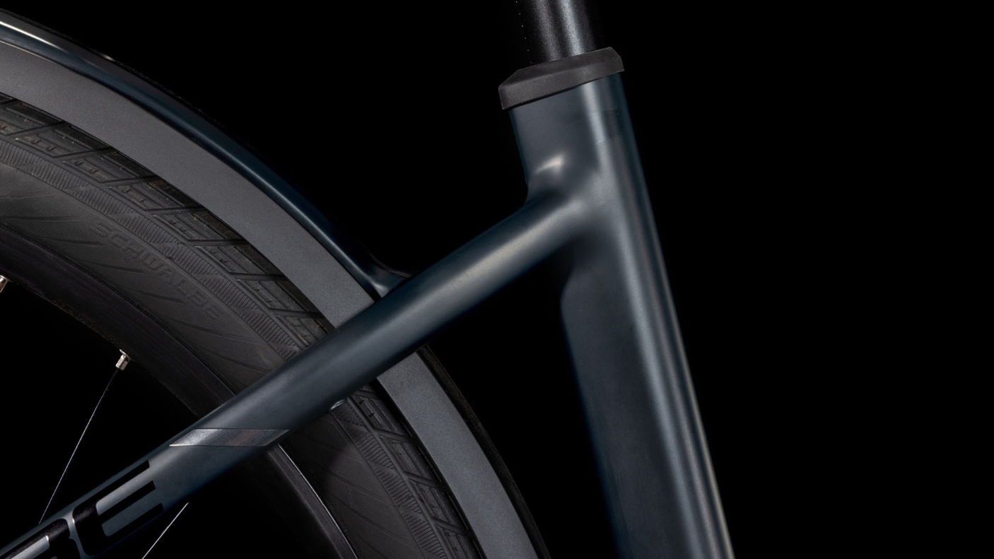 Cube Kathmandu Hybrid Comfort Pro 800 Wave 800 night´n´chrome