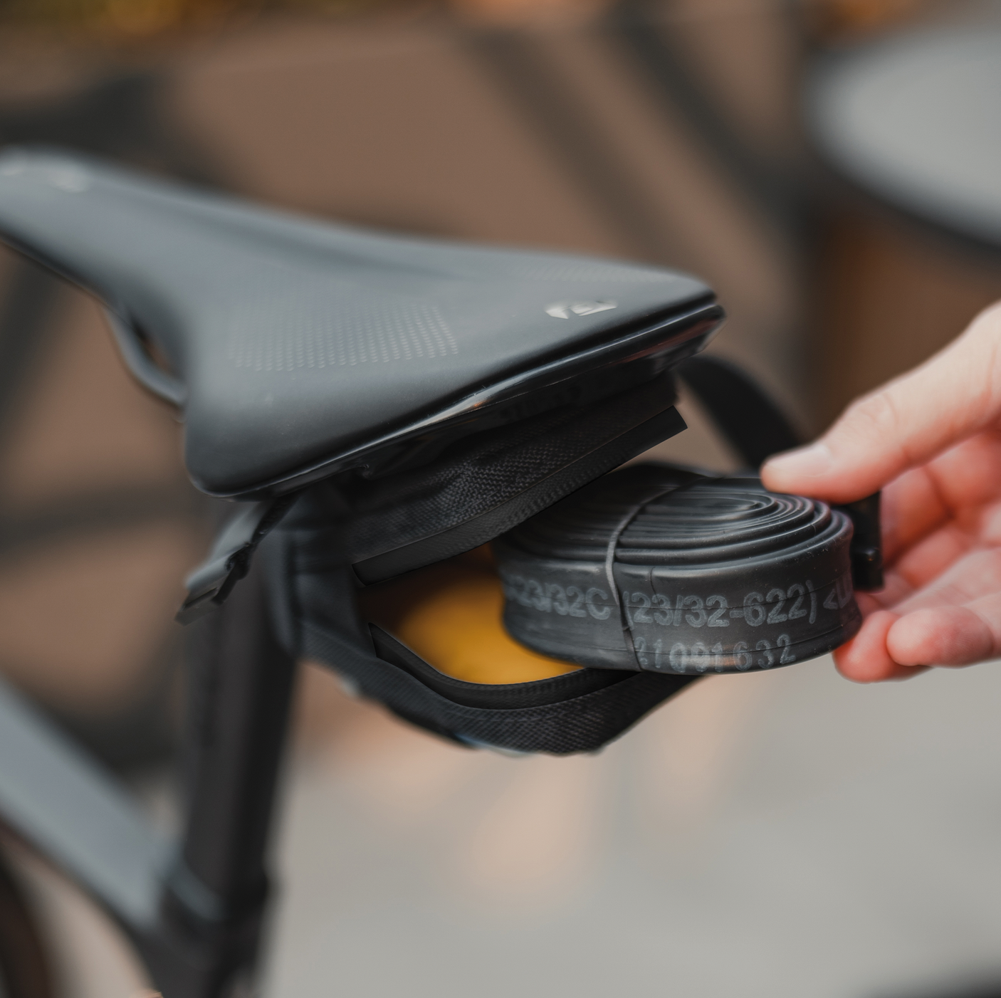 Topeak Elementa Sacoche de selle M, noir