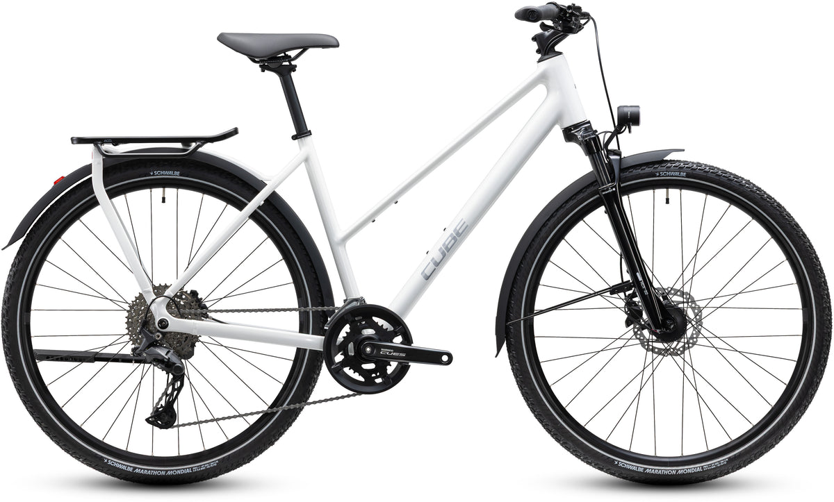 Cube Kathmandu Pro Trapèze metallicwhite´n´chrome (2027)