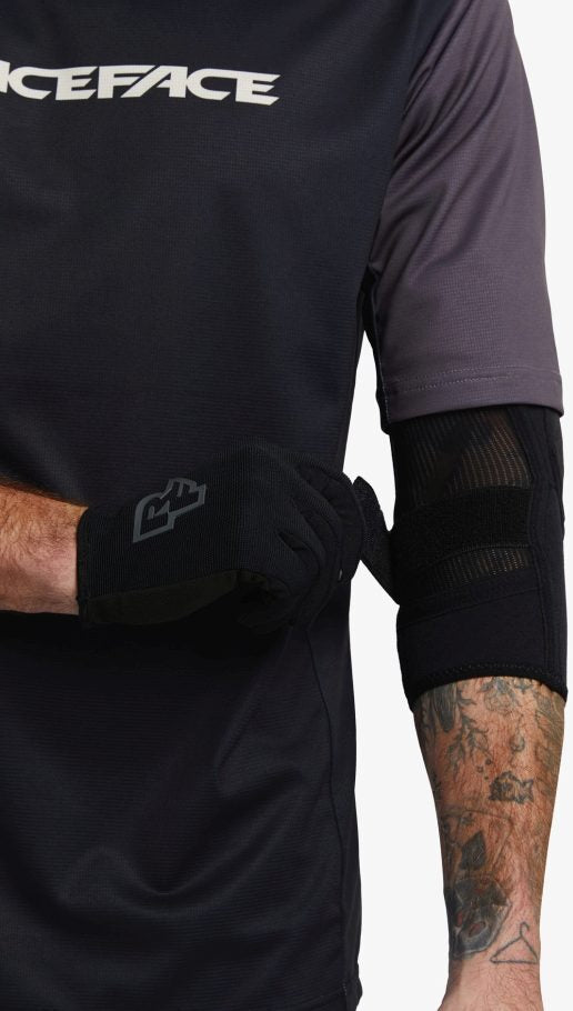 Race Face Ambush coudières noir