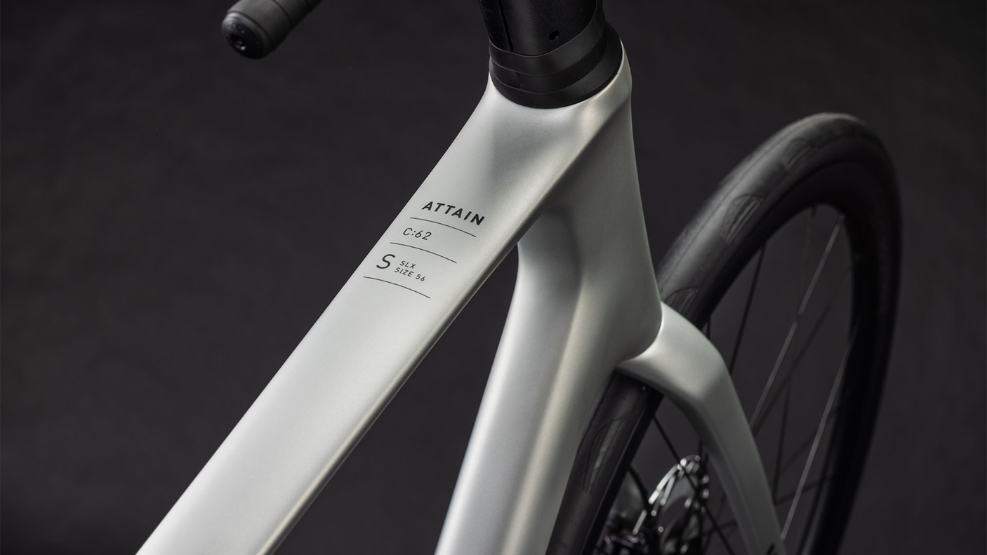 Cube Attain C:62 SLX gris élégant´n´prism (2026)