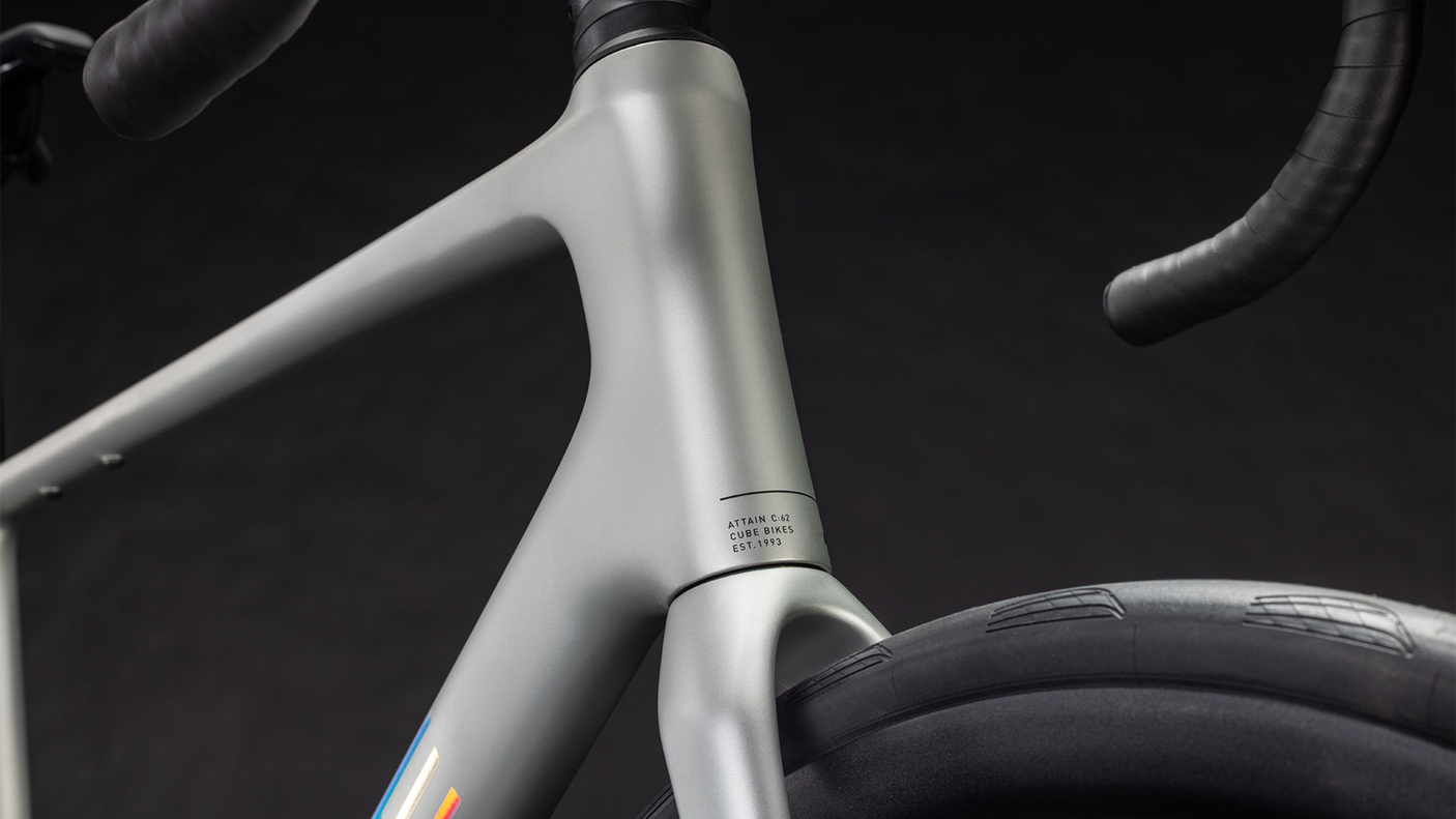 Cube Attain C:62 SLX gris élégant´n´prism (2026)