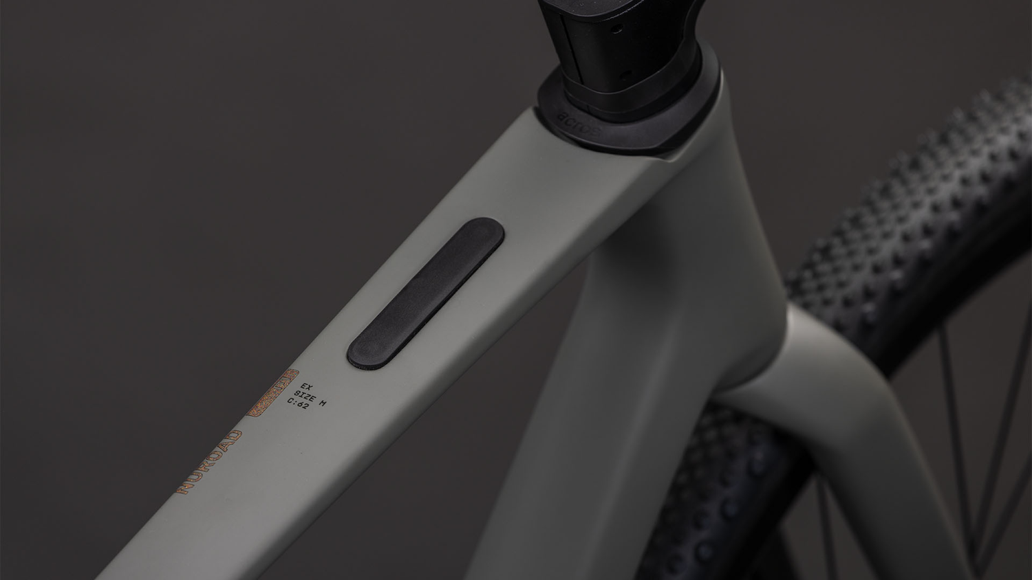 Cube Nuroad C:62 EX  oldgrey´n´prism (2026)