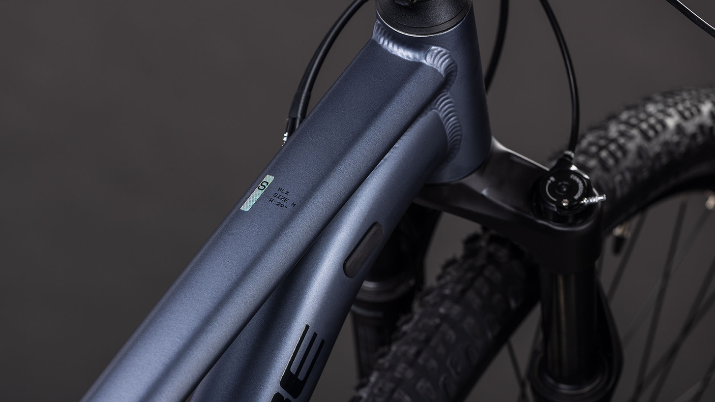 Cube Reaction SLX gris métallique´n´black (2026)
