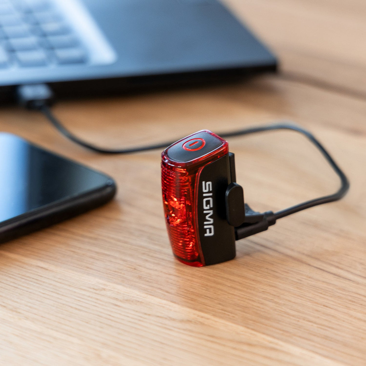 Sigma Infinity feu arrière