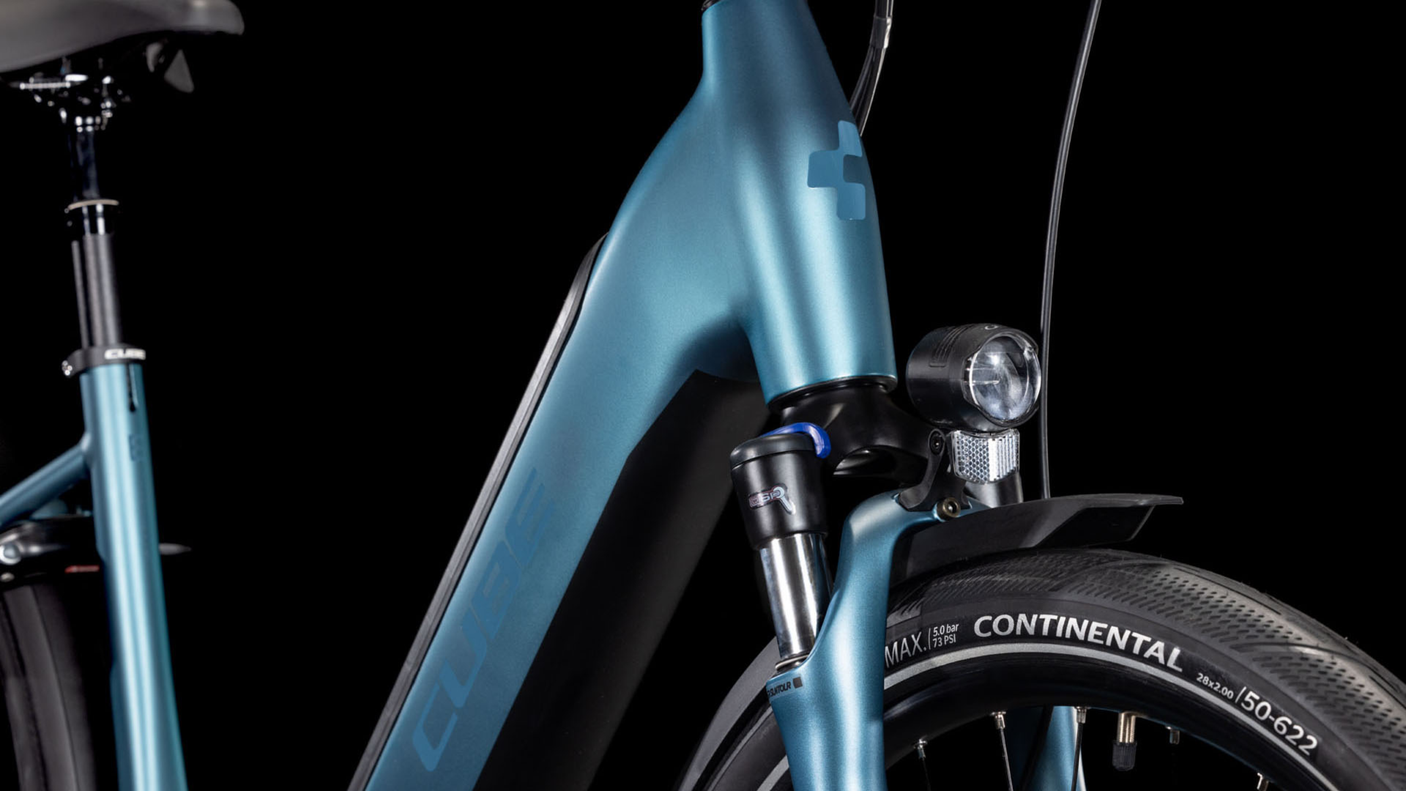 Cube Supreme RT Hybrid Comfort EXC 625 Wave 625 bleu´n´black