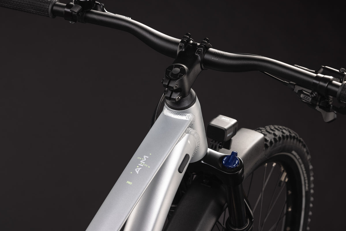 Cube Aim Pro FE gris´n´black (2027)
