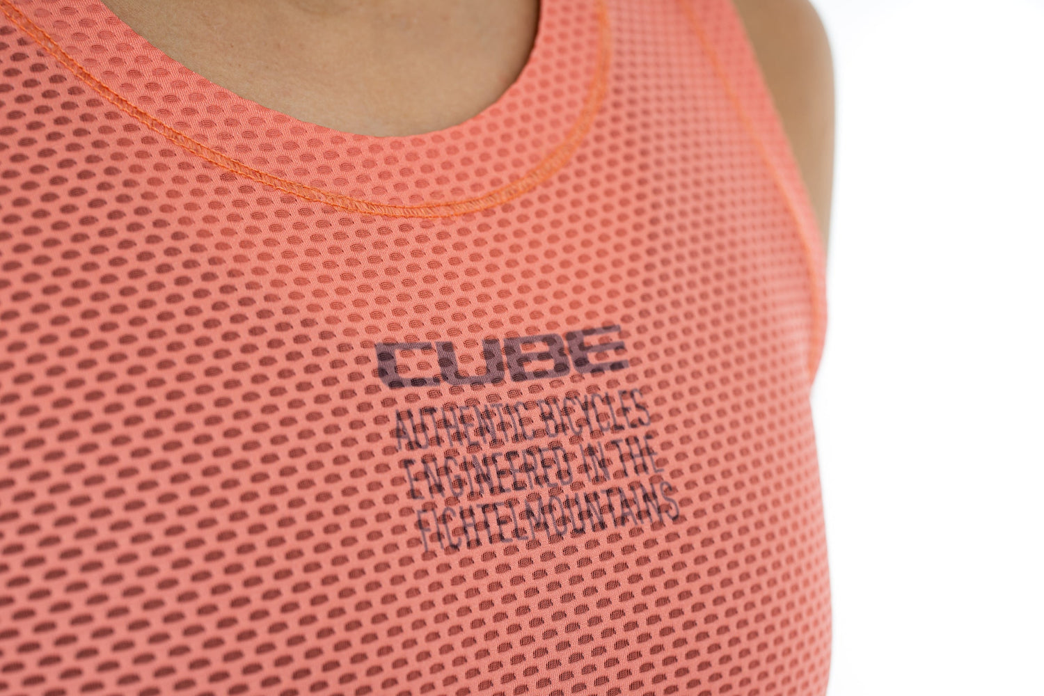 CUBE WS Maillot fonctionnel sans manches en mesh corail