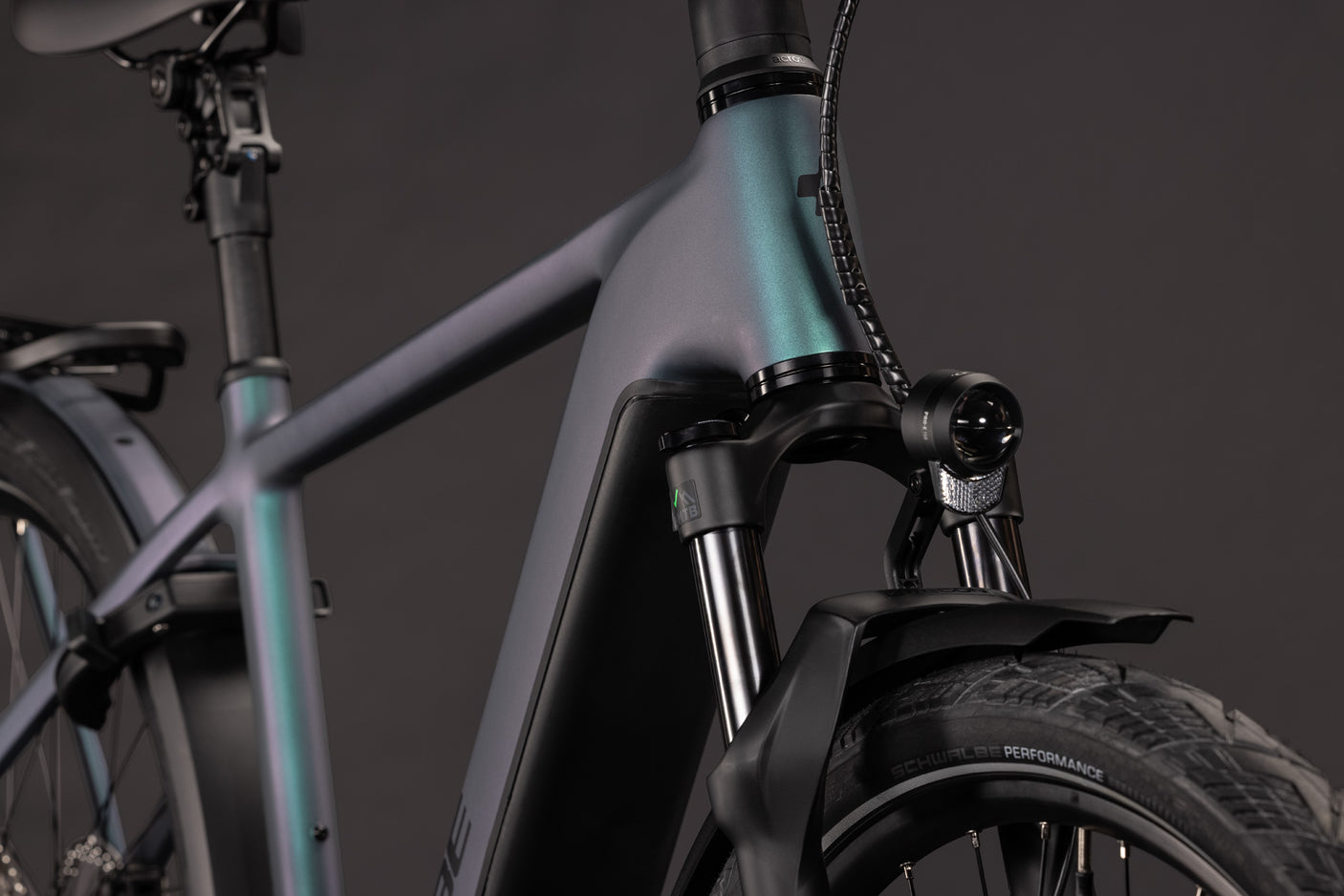 Cube Kathmandu Hybrid Pro 800 Diamant vert émeraude´n´black (2027)