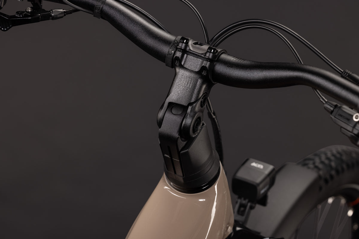 Cube Nuride Hybrid Pro 800 Trapèze cappuccino´n´black (2027)