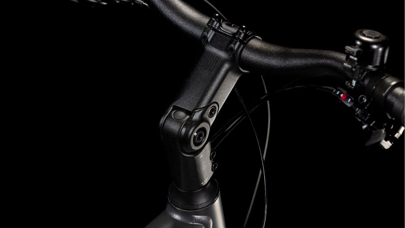 Cube Touring Pro dalle gris et métal (2025)