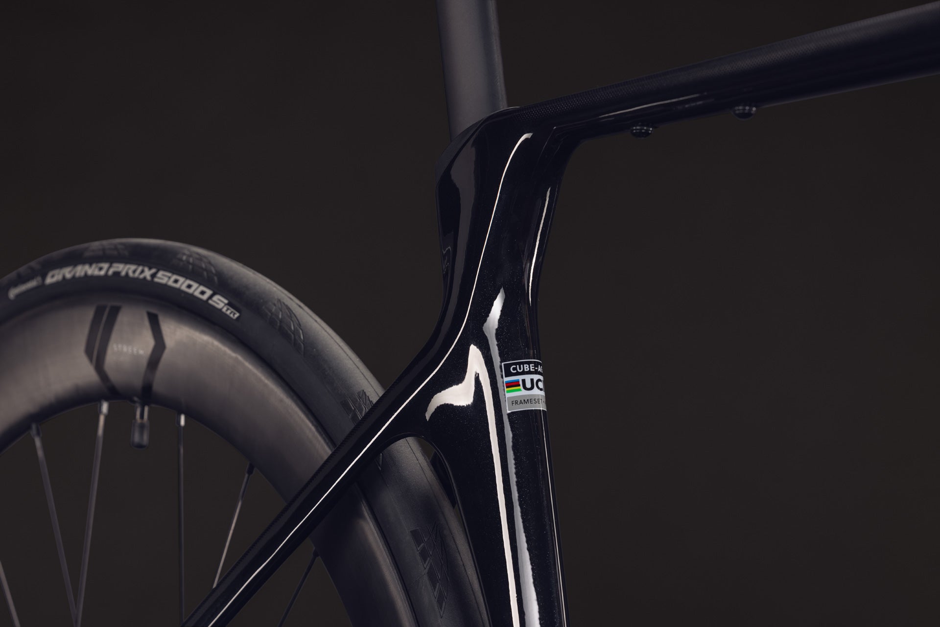 Cube Agree C:62 SLT blackpearl´n´switchwhite (2027)