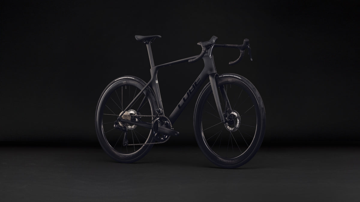 Cube Agree C:62 Pro carbon´n´black (2027)