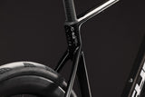 Cube Attain C:62 SLT carbon´n´white (2027)