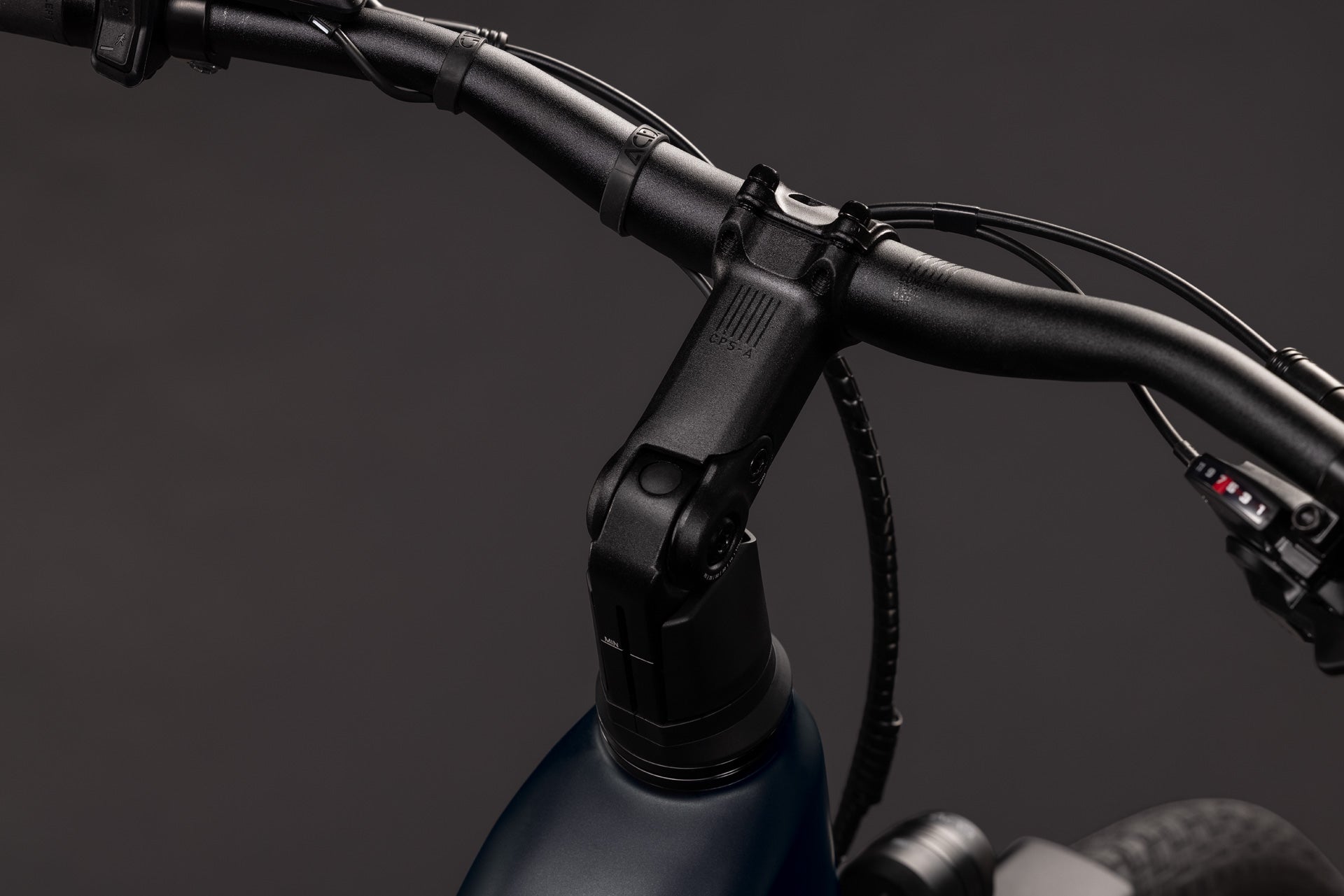 Cube Touring Hybrid ONE 600 Easy Entry gris´n´coolgrey (2027)