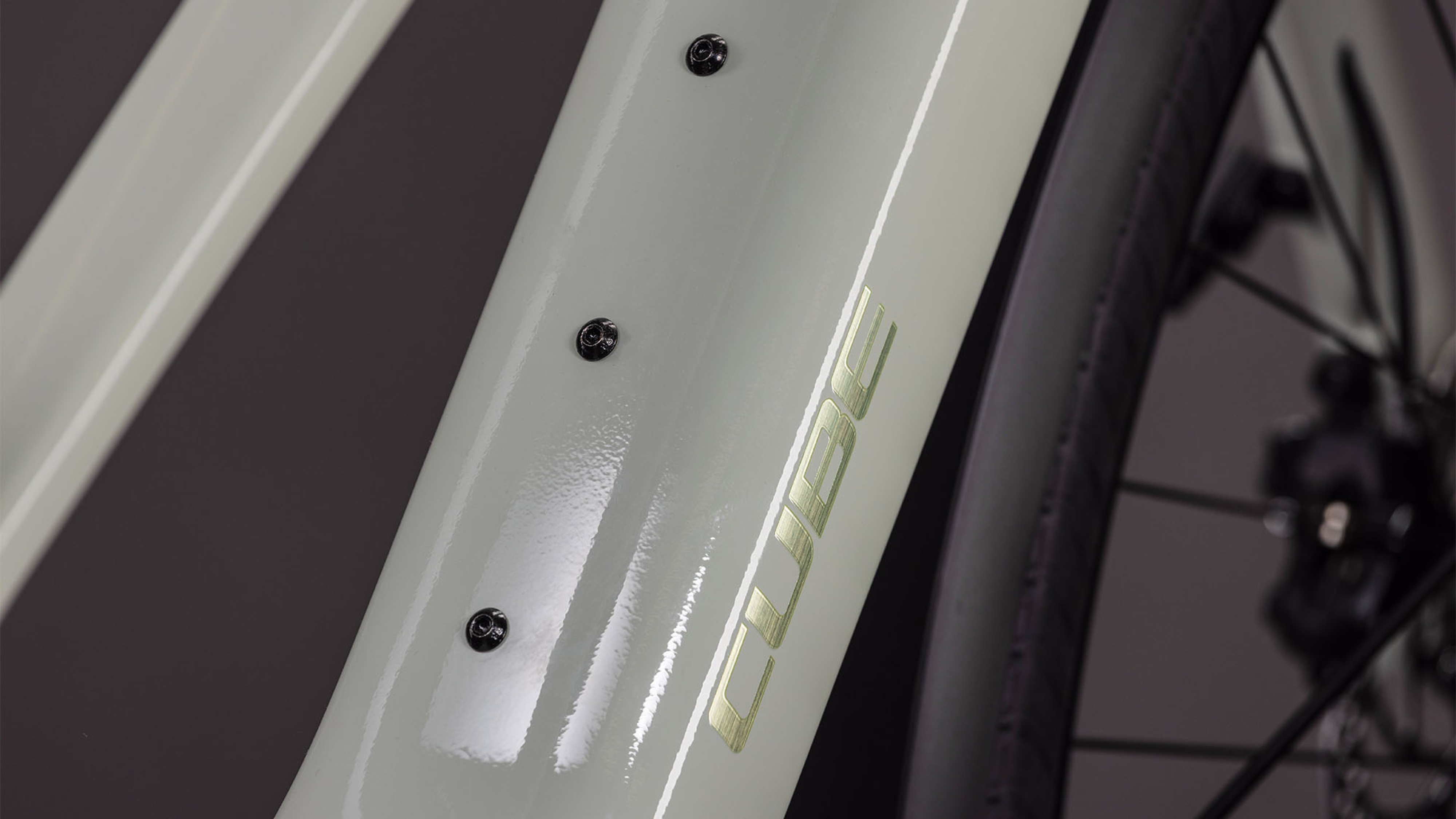 Cube Editor Hybrid SLX 400X FE Trapèze reedbeige´n´chrome (2026)