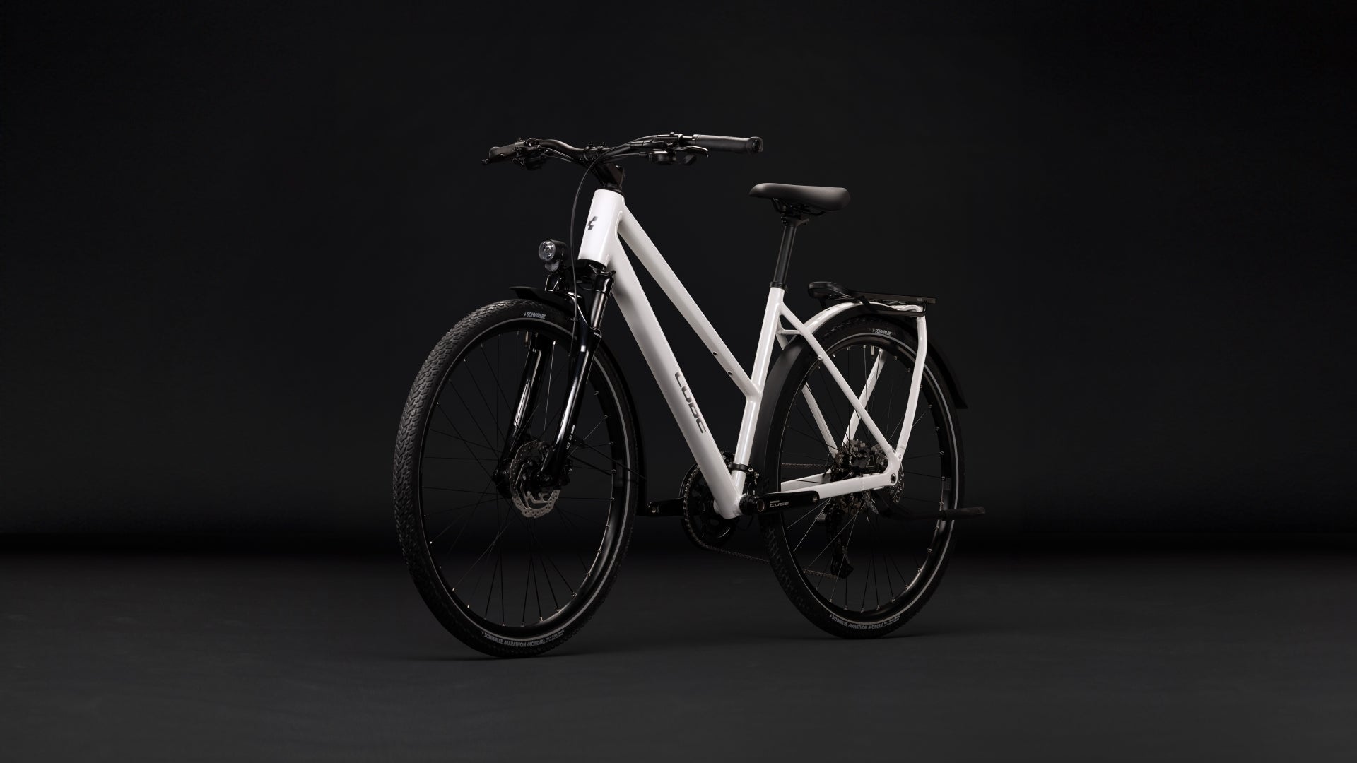 Cube Kathmandu Pro Trapèze metallicwhite´n´chrome (2027)