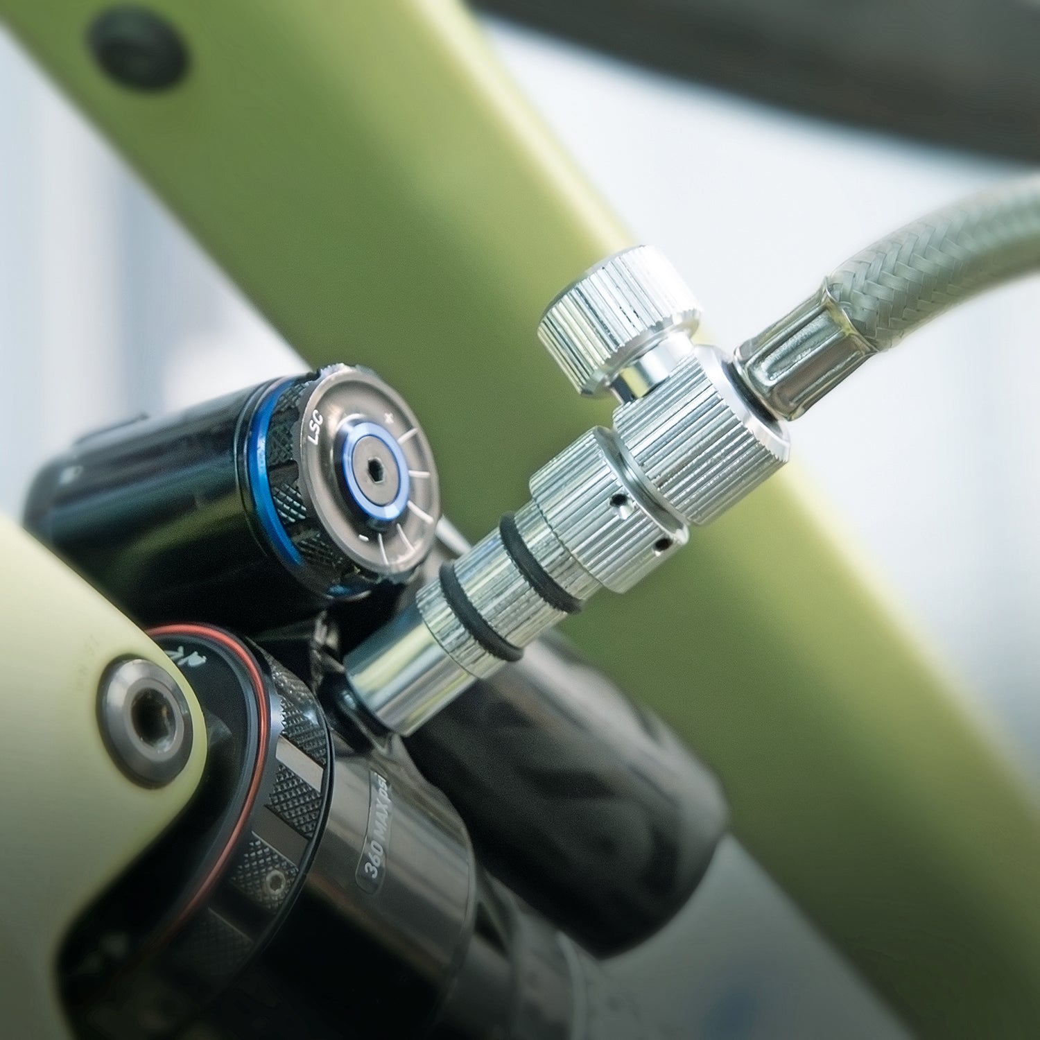 SKS Germany RENNKOMPRESSOR SUSPENSION Pompe à pied Orange