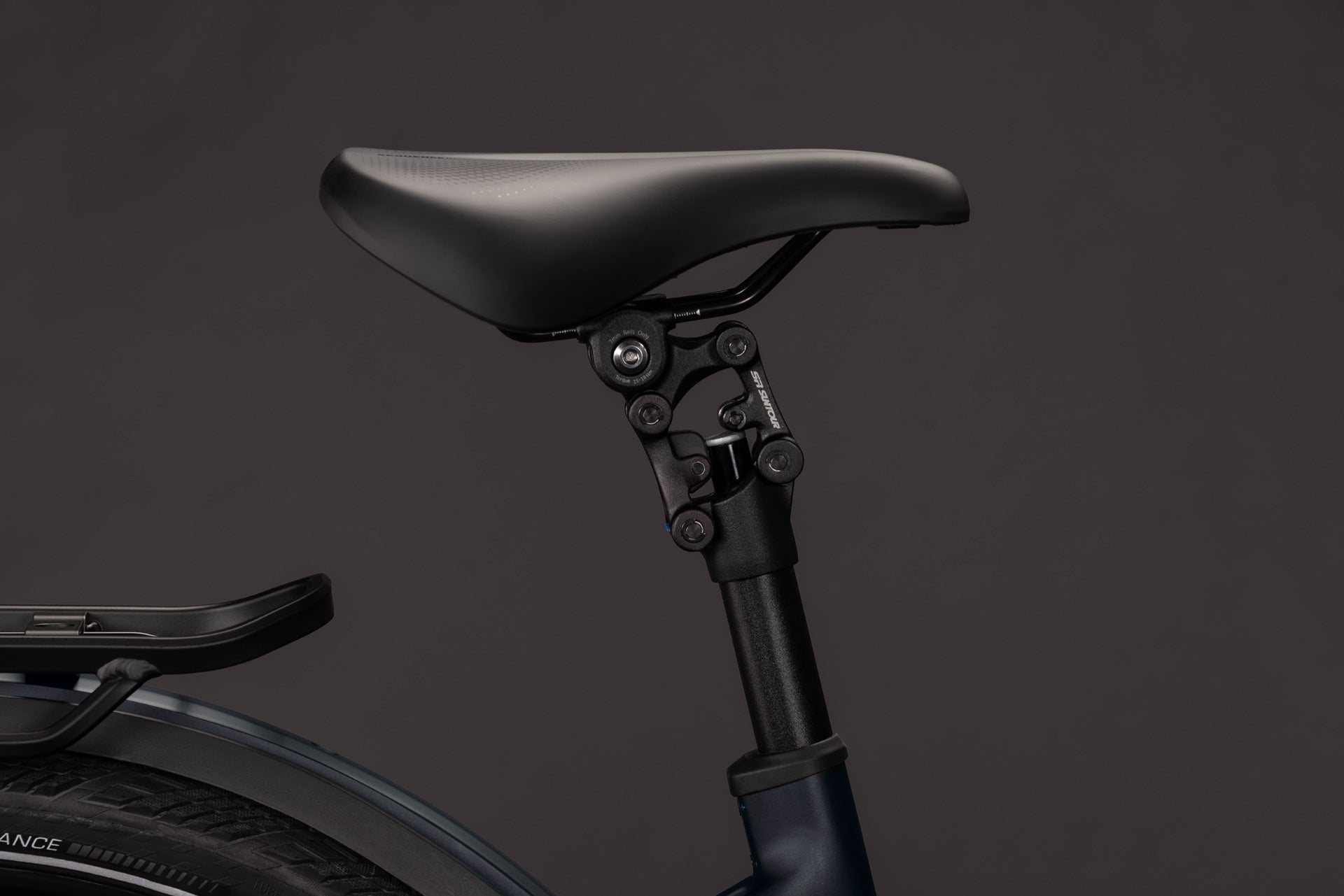 Cube Kathmandu Hybrid Pro 800 Easy Entry charbon´n´black (2027)
