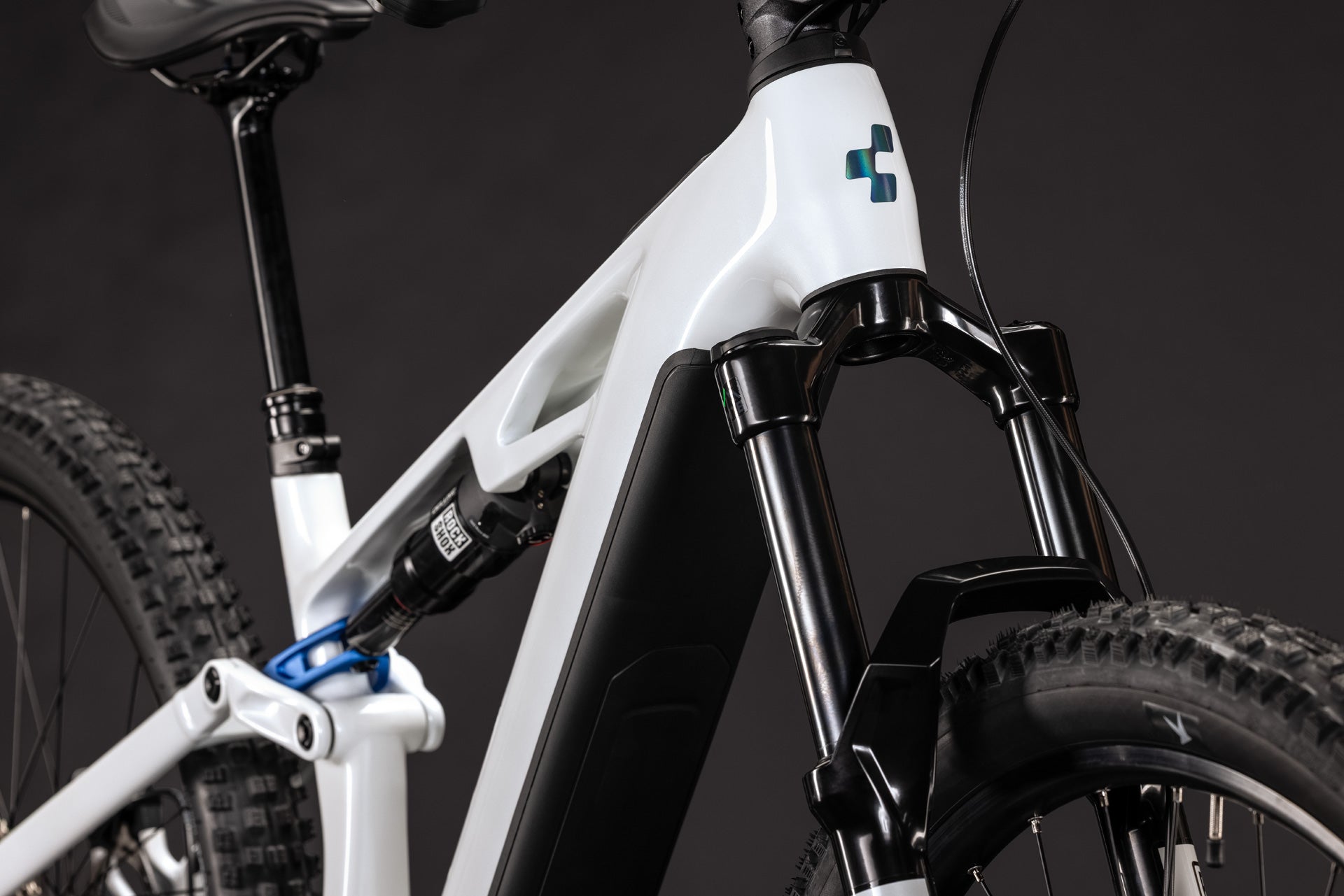 Cube Stereo Hybrid ONE44 HPC Pro 800  blanc métallique´n´bleu (2027)