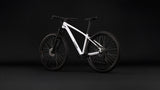Cube Aim ONE metallicwhite´n´black (2027)