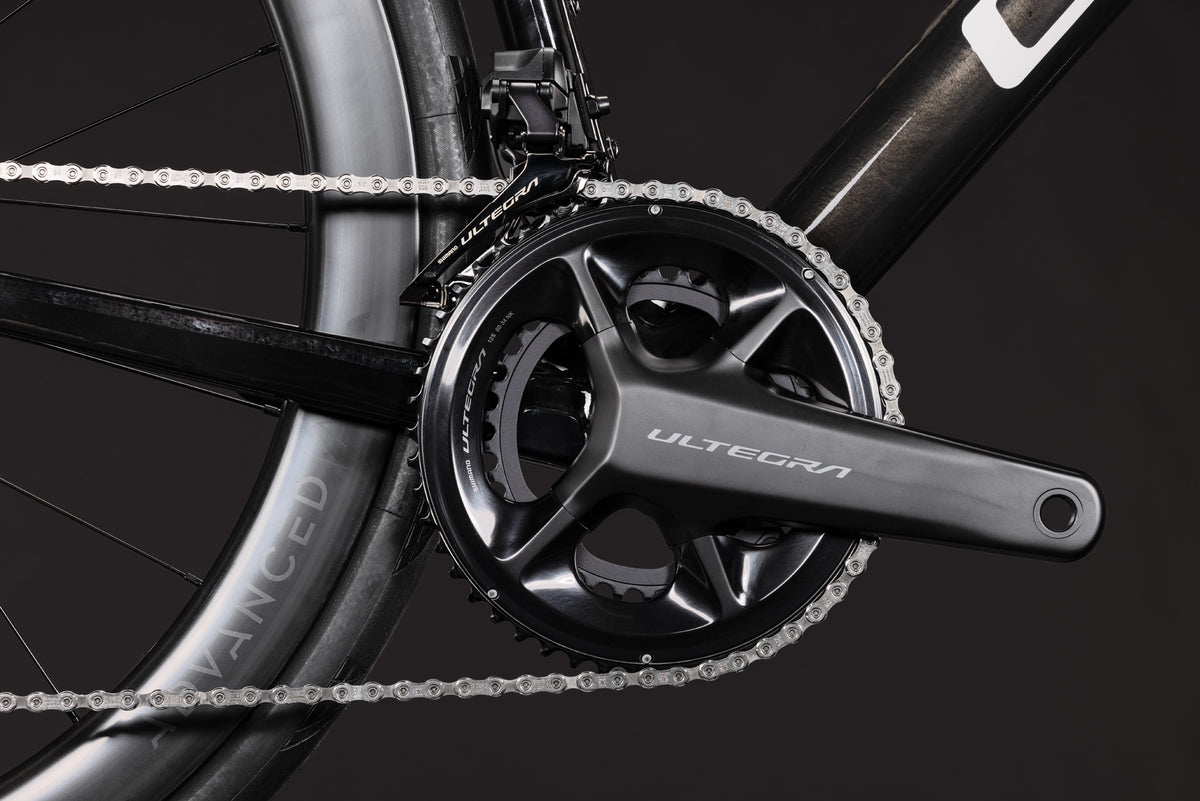 Cube Attain C:62 SLT carbon´n´white (2027)