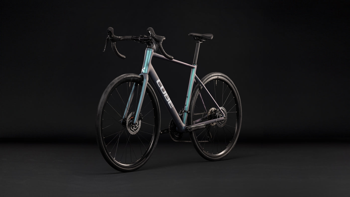Cube Attain Race  vert émeraude´n´blanc (2027)